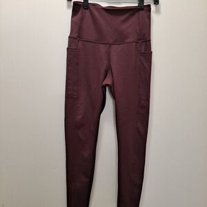 Chic Dark Red Leggings